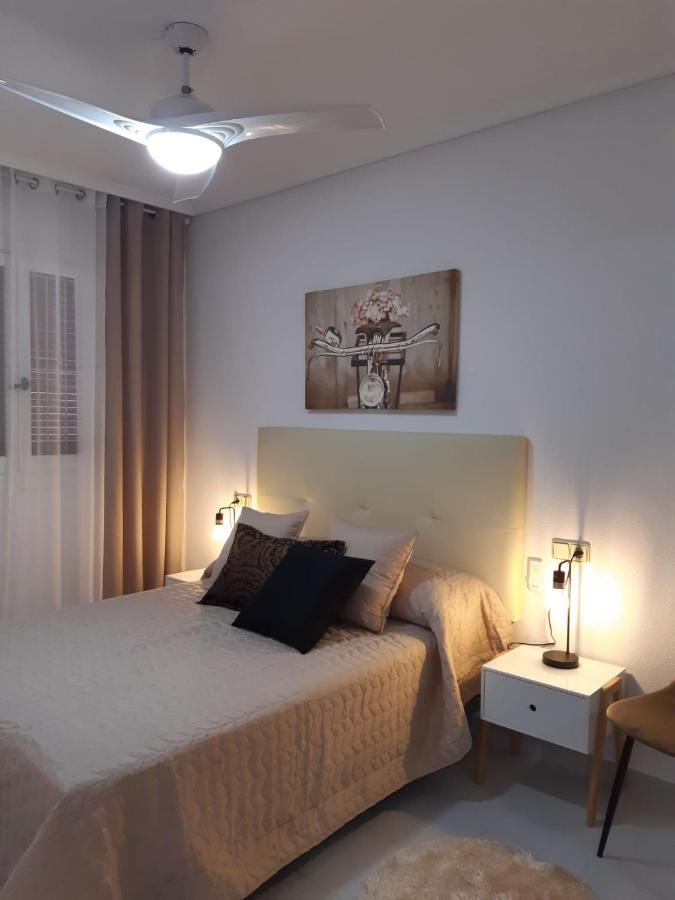 Lovely Apart 3 Minutes To The Beach Torrevieja Esterno foto